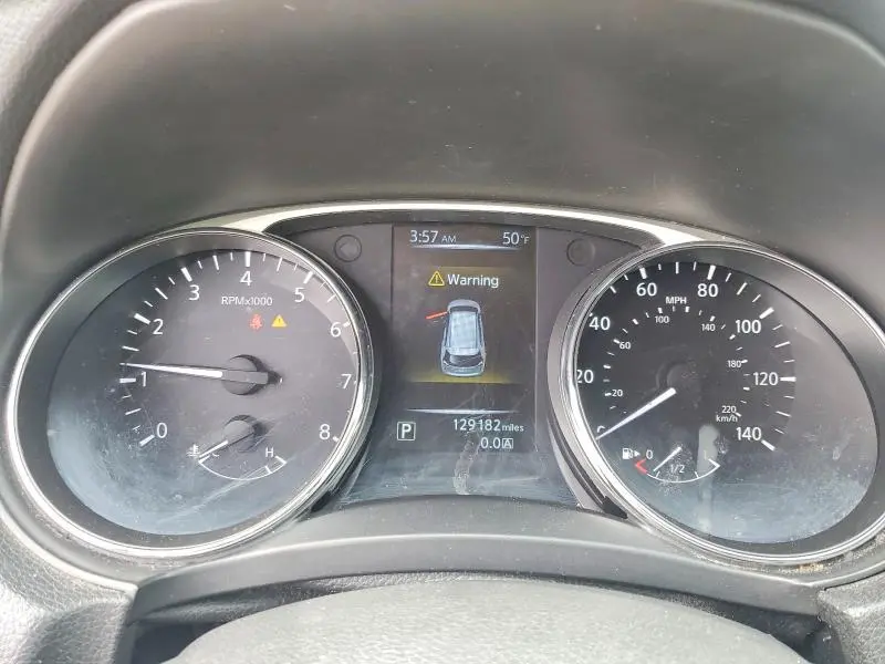 2014 NISSAN ROGUE SV  