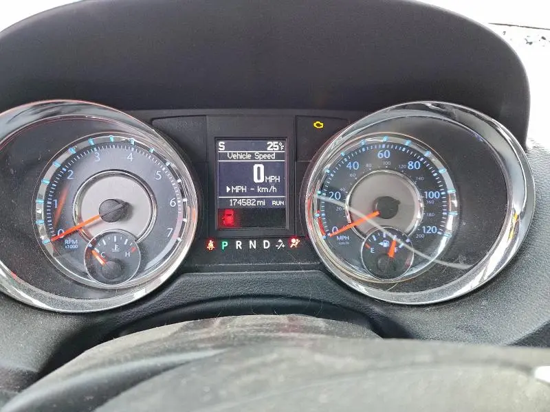 2012 CHRYSLER TOWN & COUNTRY TOURING  