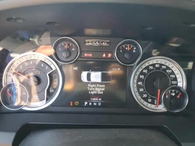 2016 RAM 1500 SLT  