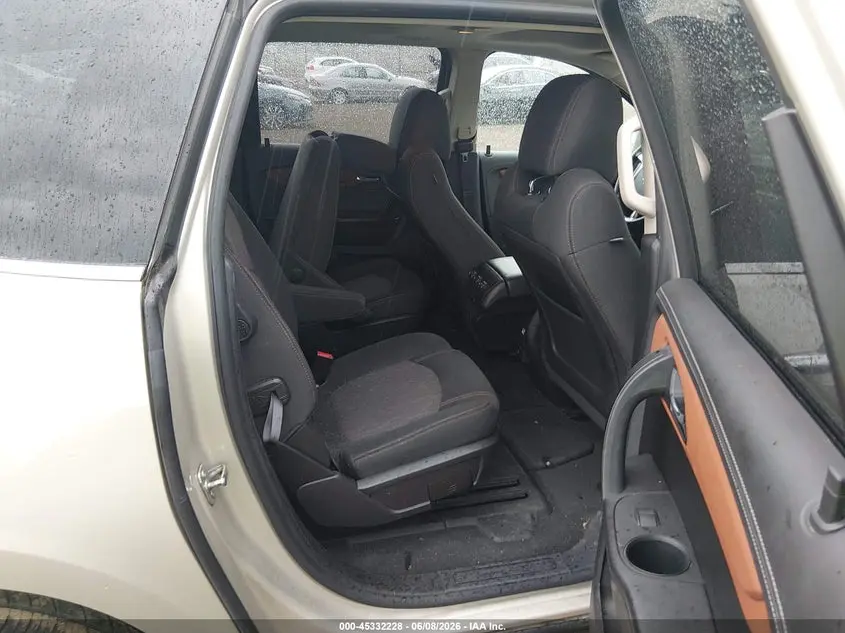 2017 CHEVROLET TRAVERSE 1LT