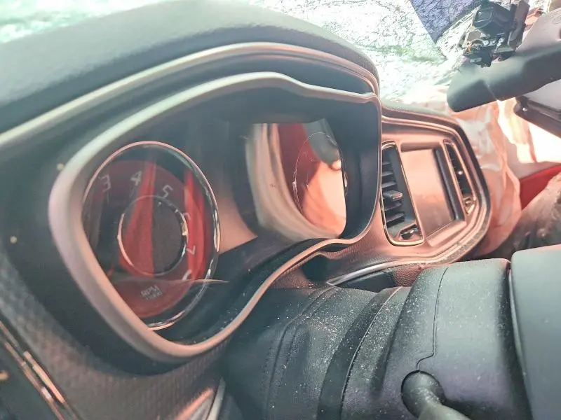 2016 DODGE CHALLENGER SRT HELLCAT  