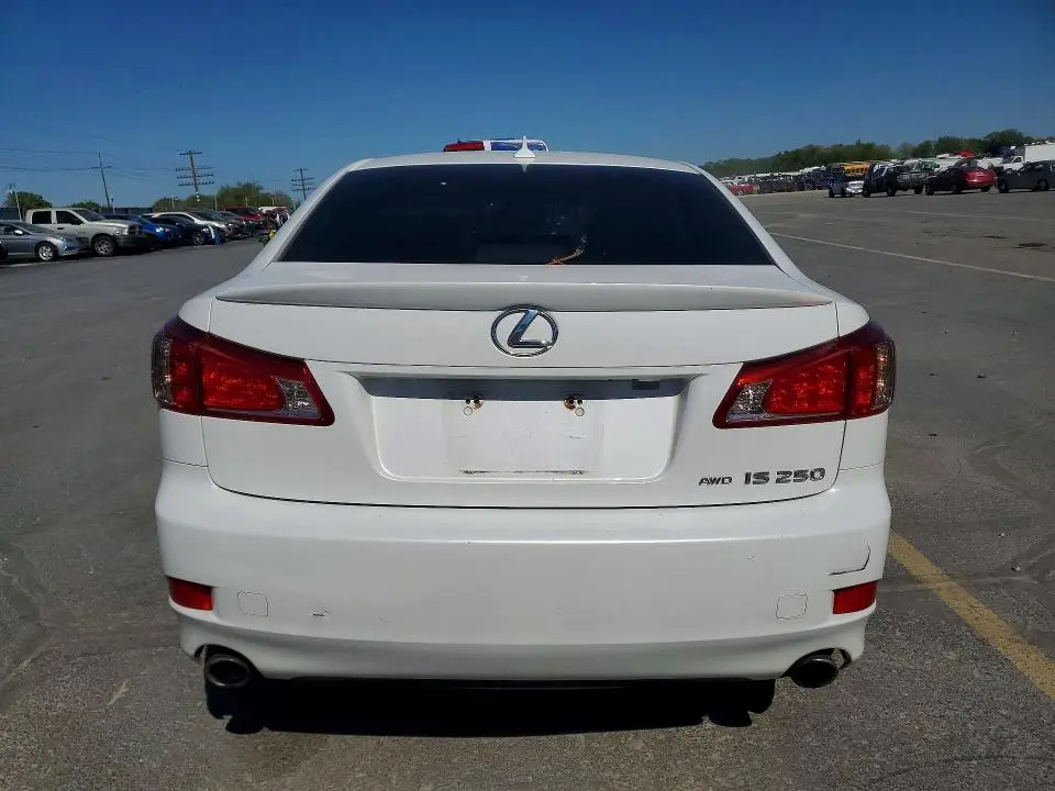 2011 LEXUS IS 250  