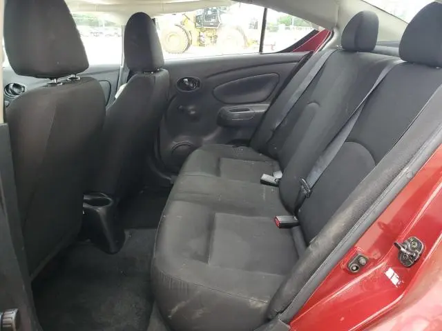 2019 NISSAN VERSA S  
