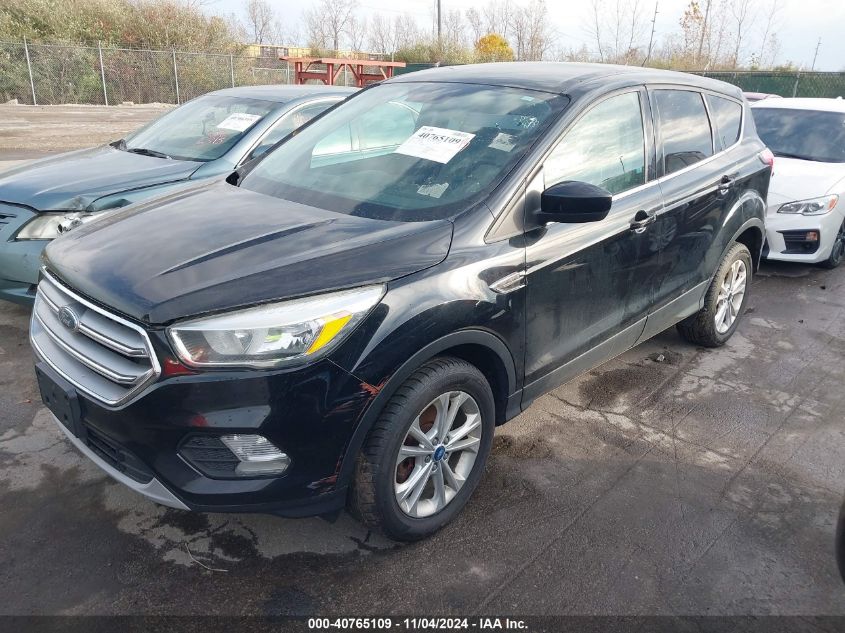 2017 FORD ESCAPE SE