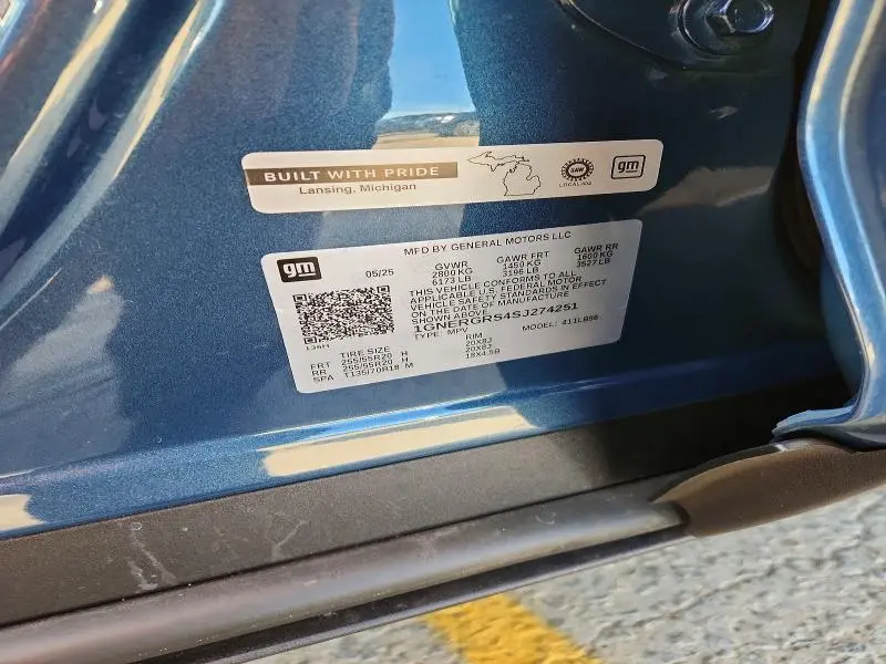 2025 CHEVROLET TRAVERSE LT  