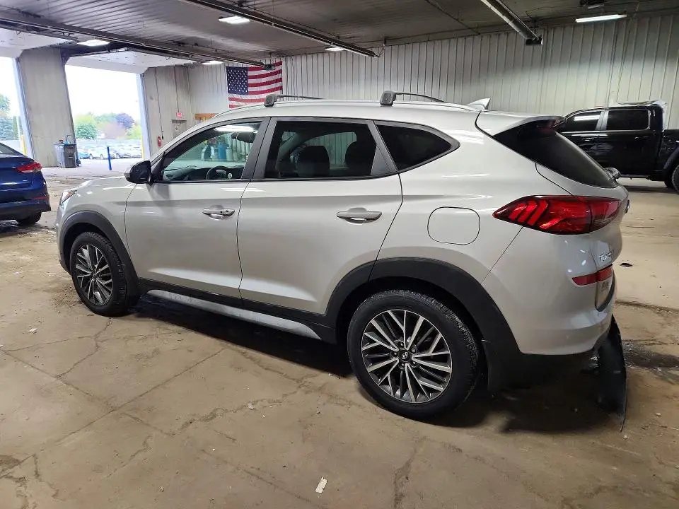 2020 HYUNDAI TUCSON SEL  