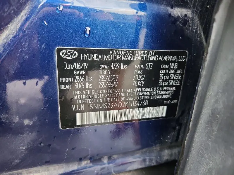 2019 HYUNDAI SANTA FE SE  