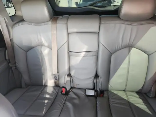 2011 CADILLAC SRX   
