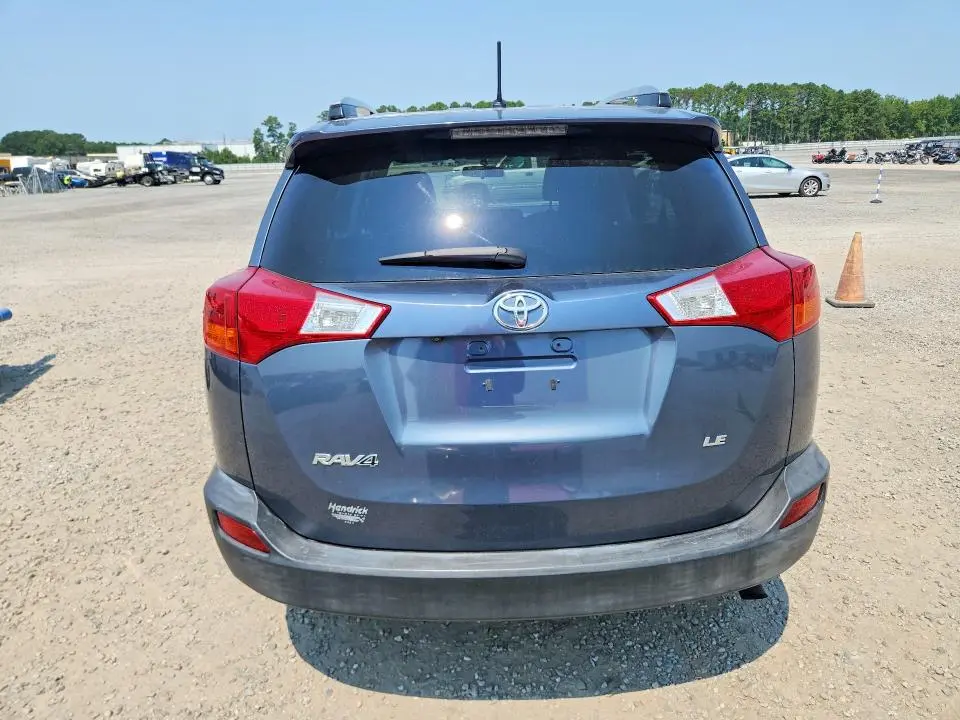 2013 TOYOTA RAV4 LE  