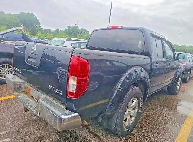 2011 NISSAN FRONTIER S  