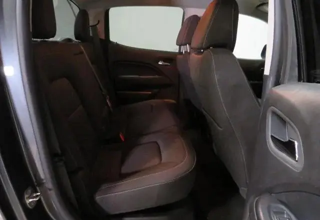 2016 GMC CANYON SLE  