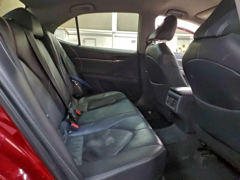 2018 TOYOTA CAMRY XSE  