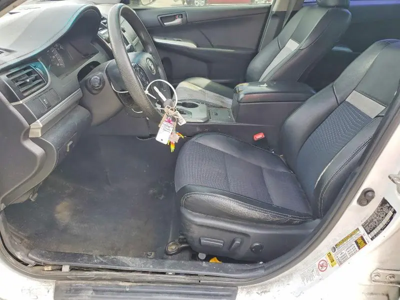 2014 TOYOTA CAMRY SE  