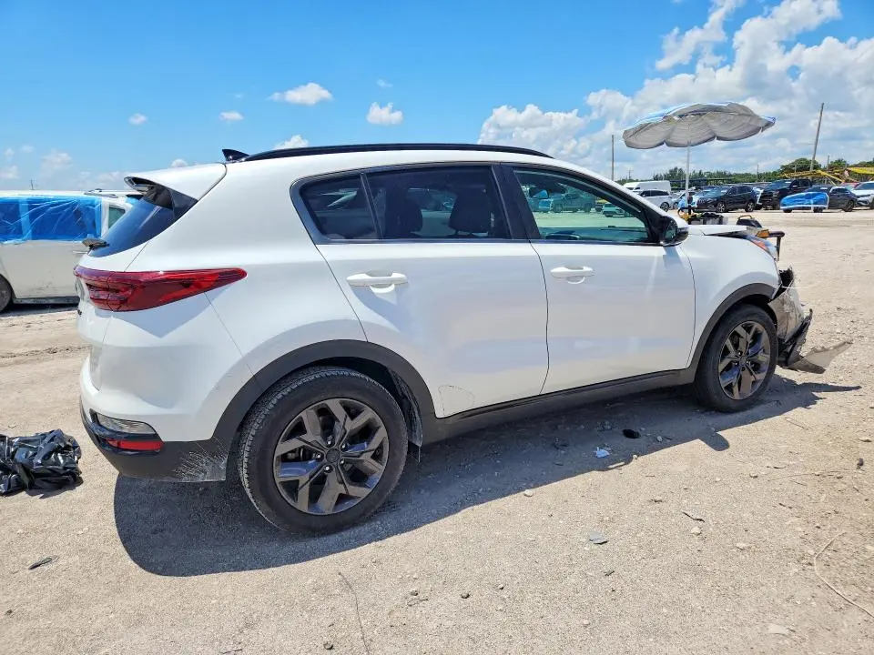 2022 KIA SPORTAGE S  