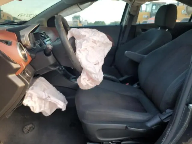 2016 CHEVROLET SONIC LT  