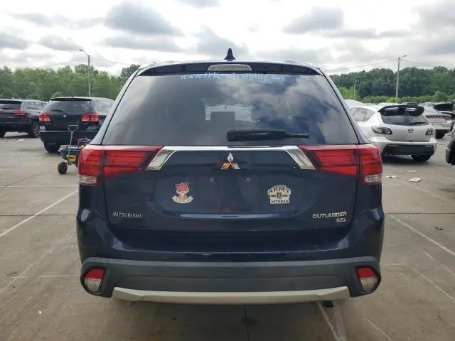 2018 MITSUBISHI OUTLANDER SE  