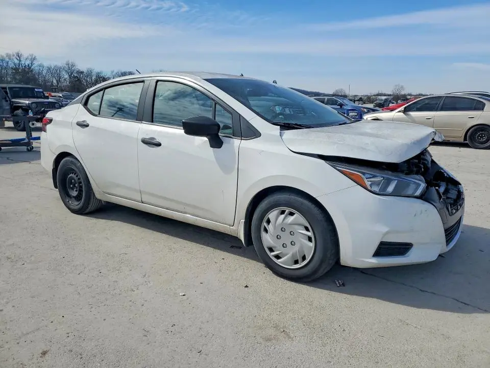 2020 NISSAN VERSA S  