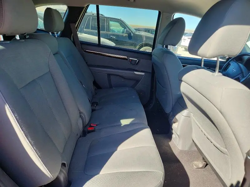 2010 HYUNDAI SANTA FE GLS  