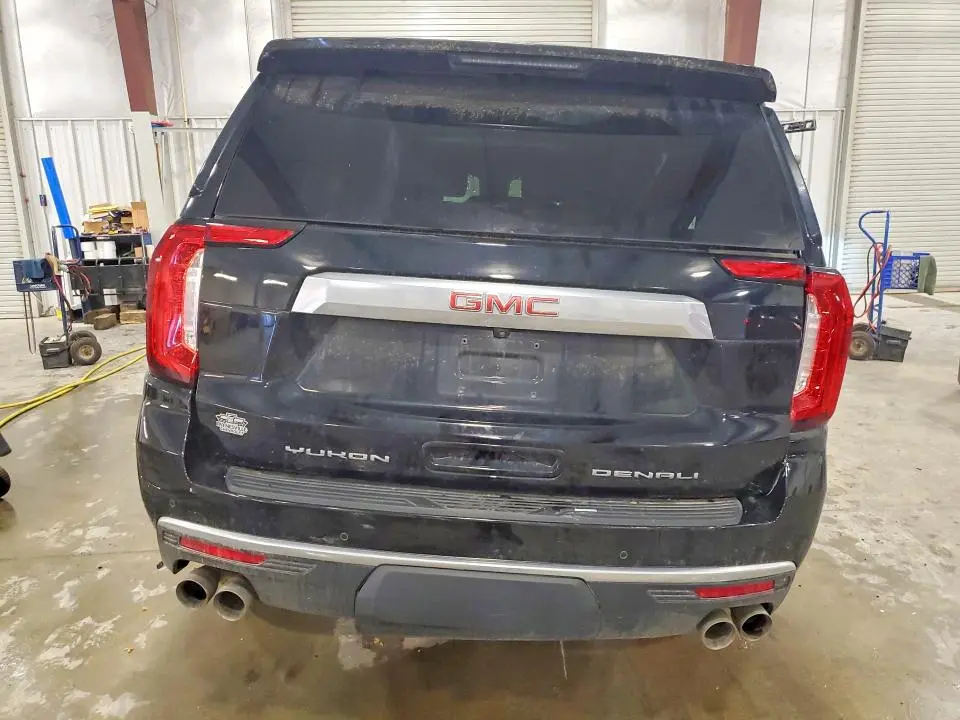 2023 GMC YUKON DENALI  