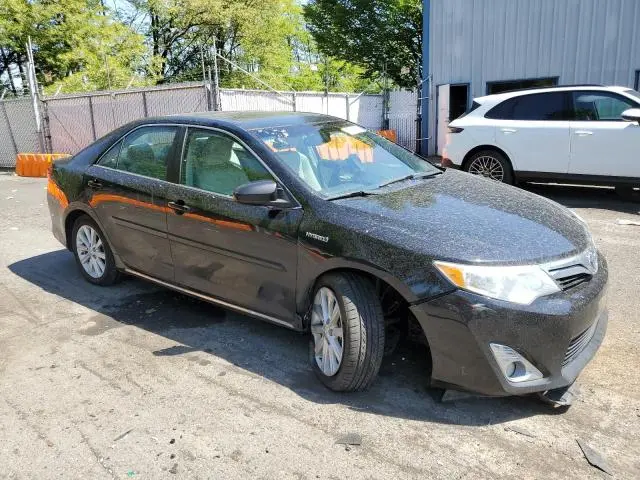 2012 TOYOTA CAMRY HYBRID  