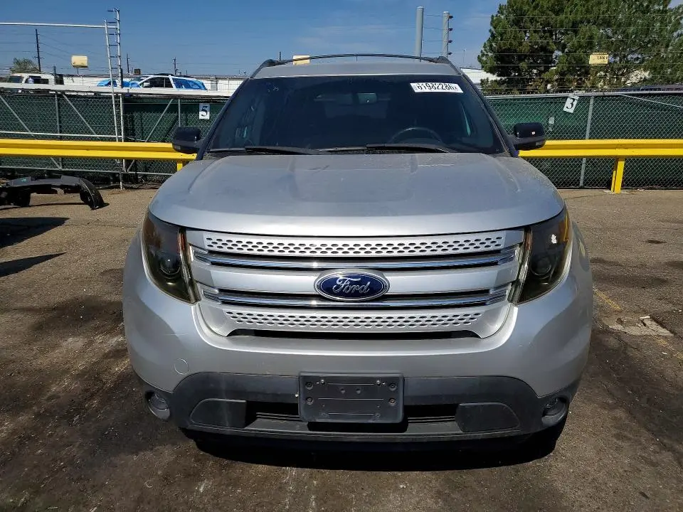 2011 FORD EXPLORER XLT  