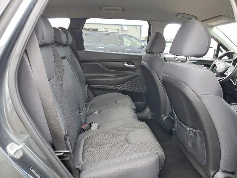 2019 HYUNDAI SANTA FE SE 2.4L  