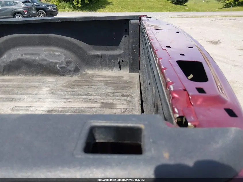 2019 RAM 1500 CLASSIC TRADESMAN  4X4 6'4 BOX