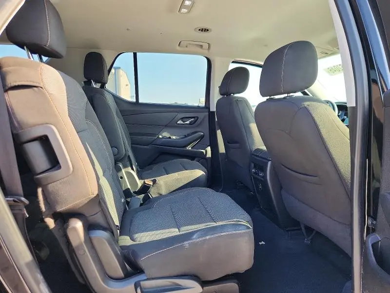 2020 CHEVROLET TRAVERSE LT  