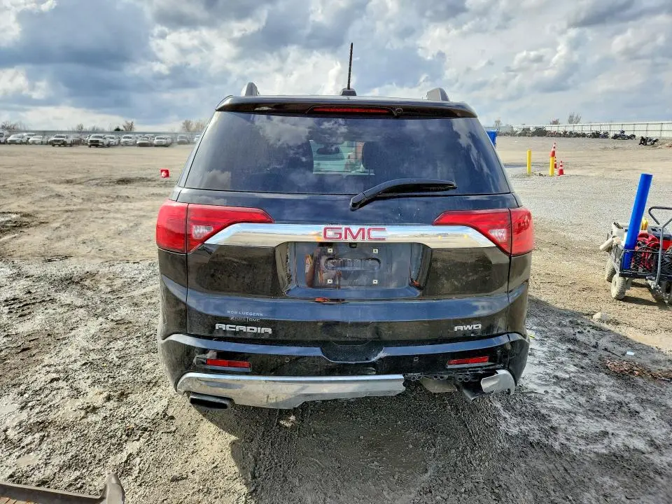 2018 GMC ACADIA DENALI  
