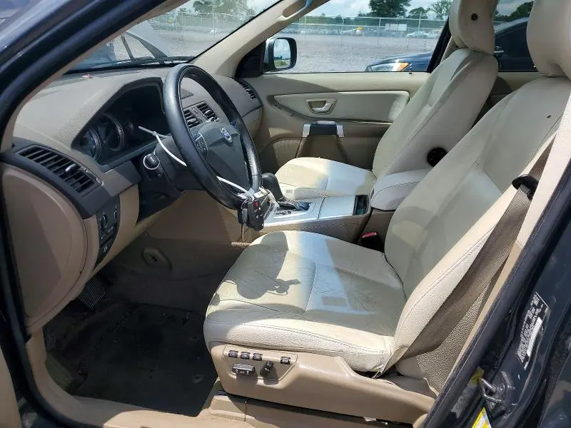 2013 VOLVO XC90 3.2  