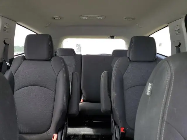 2017 CHEVROLET TRAVERSE LT  