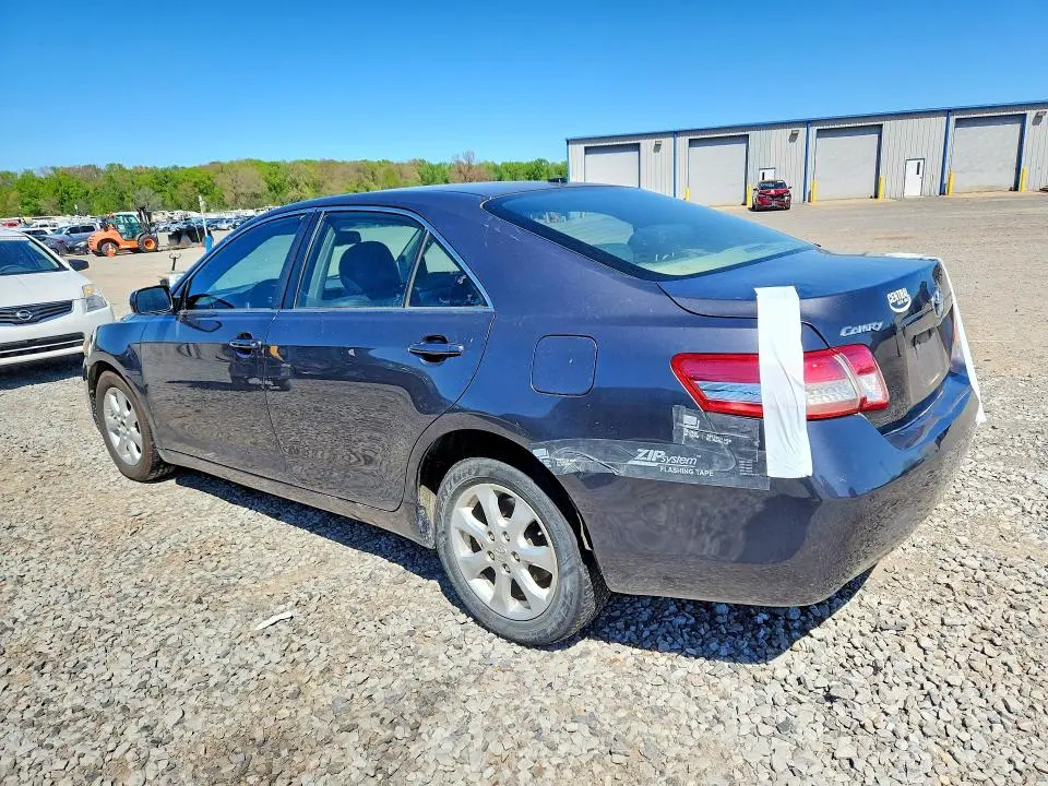 2011 TOYOTA CAMRY LE  