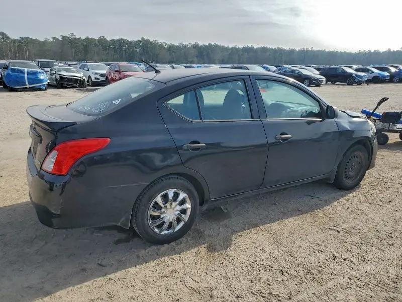 2015 NISSAN VERSA S  