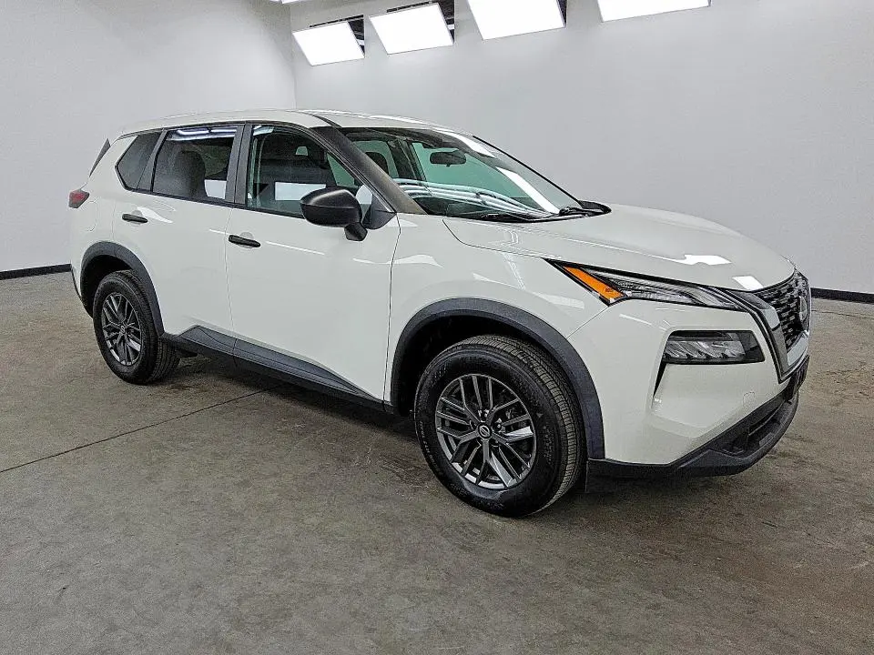 2021 NISSAN ROGUE S  