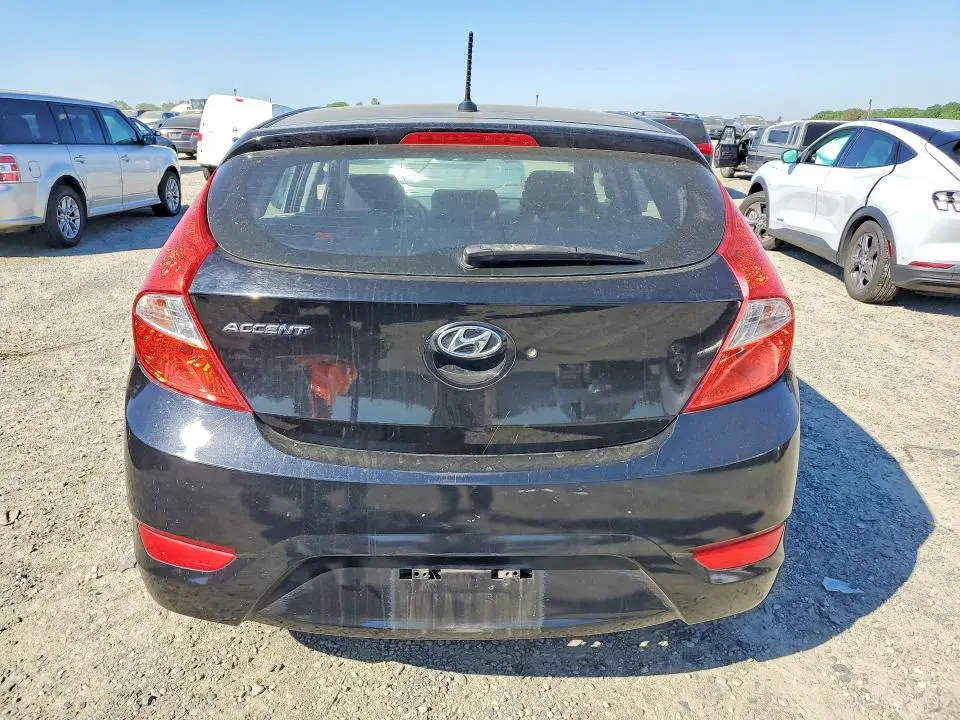 2012 HYUNDAI ACCENT GS  