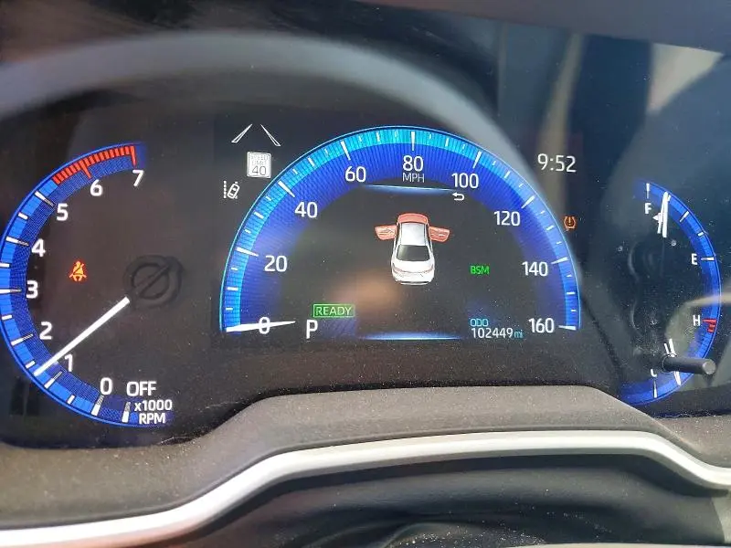 2022 TOYOTA COROLLA LE  