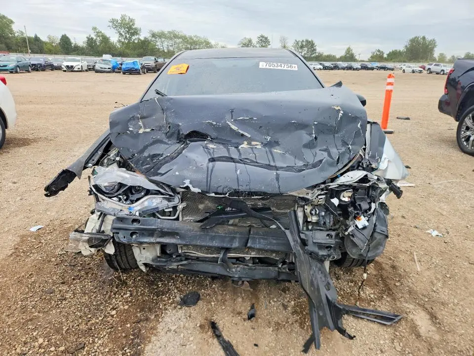 2015 TOYOTA COROLLA LE PLUS  