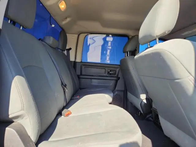 2017 RAM 1500 ST
