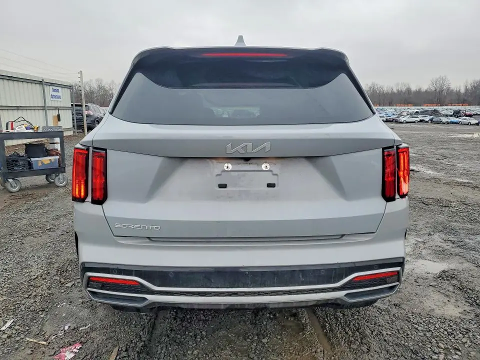 2023 KIA SORENTO SX  