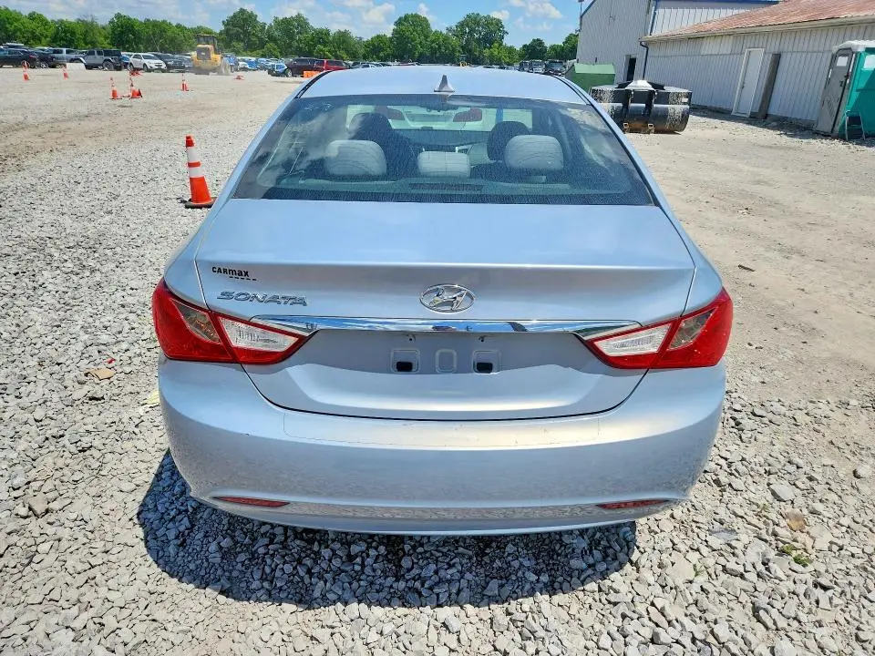 2013 HYUNDAI SONATA GLS  