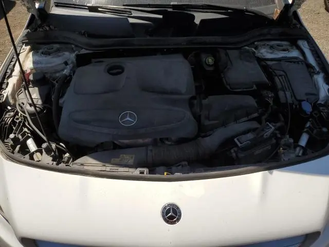 2018 MERCEDES-BENZ CLA 250 4MATIC  