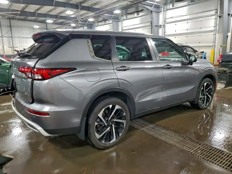 2023 MITSUBISHI OUTLANDER SE  