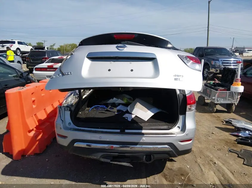 2014 NISSAN PATHFINDER SL