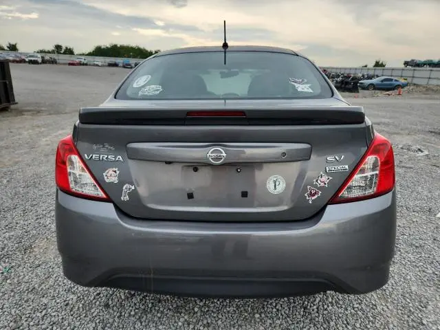 2018 NISSAN VERSA S  