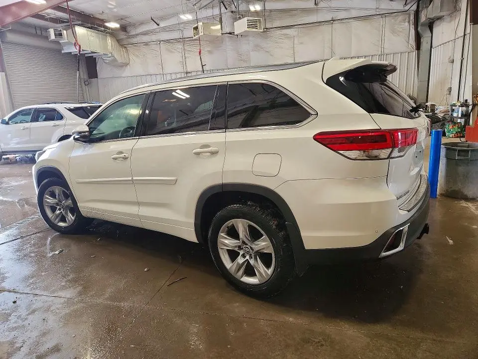 2019 TOYOTA HIGHLANDER LIMITED  