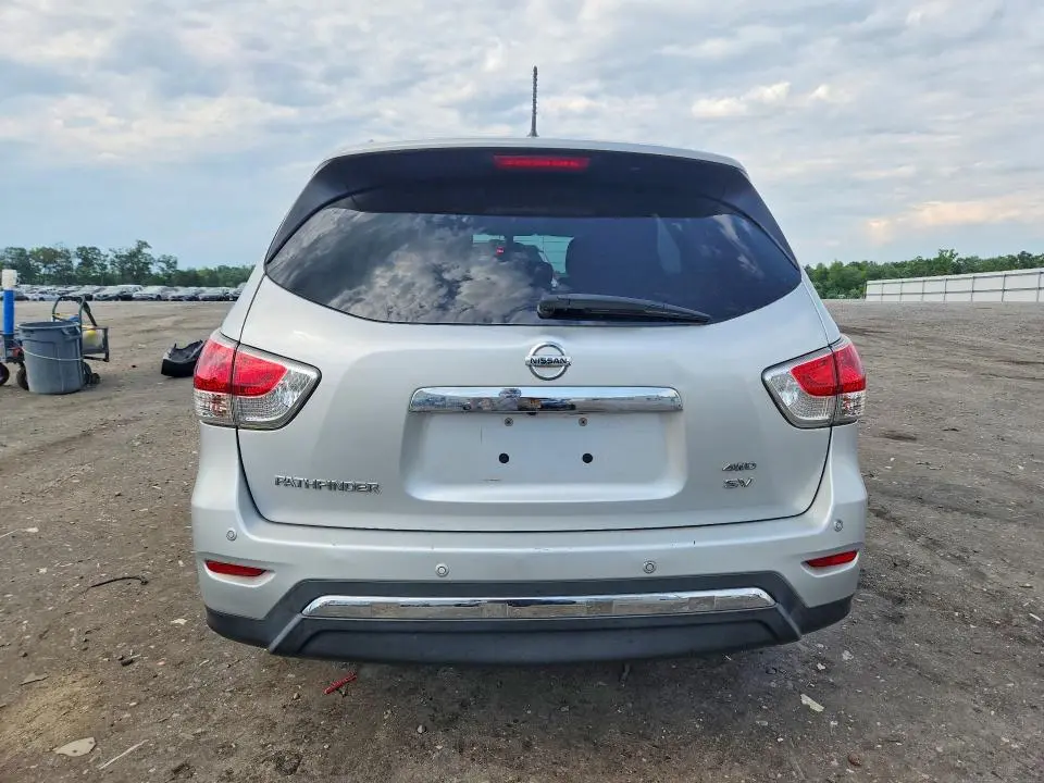 2014 NISSAN PATHFINDER S  