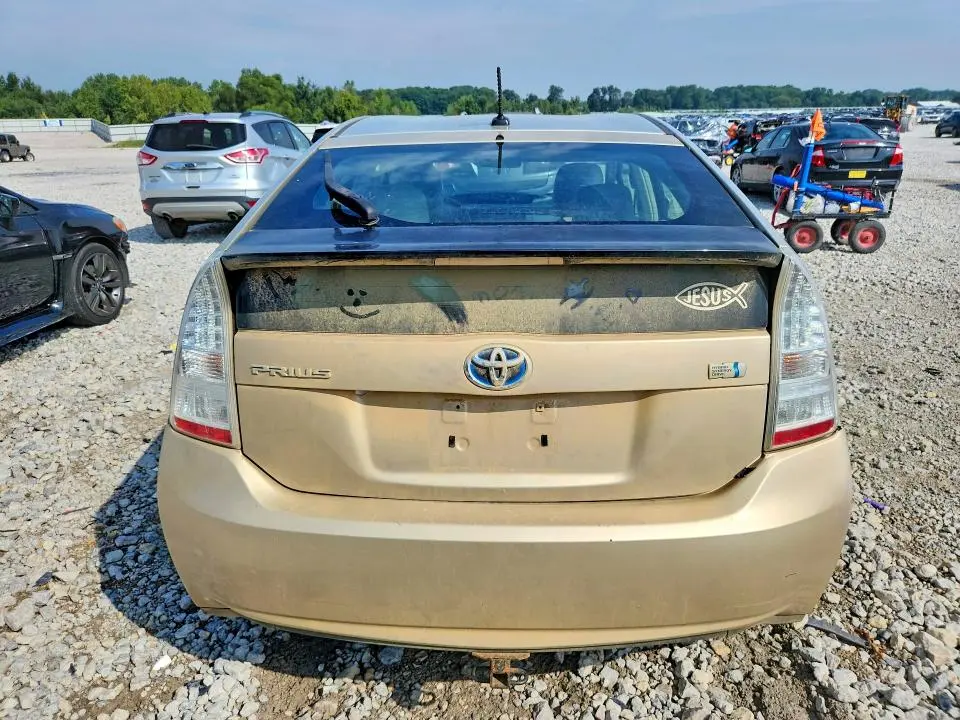2011 TOYOTA PRIUS TWO  