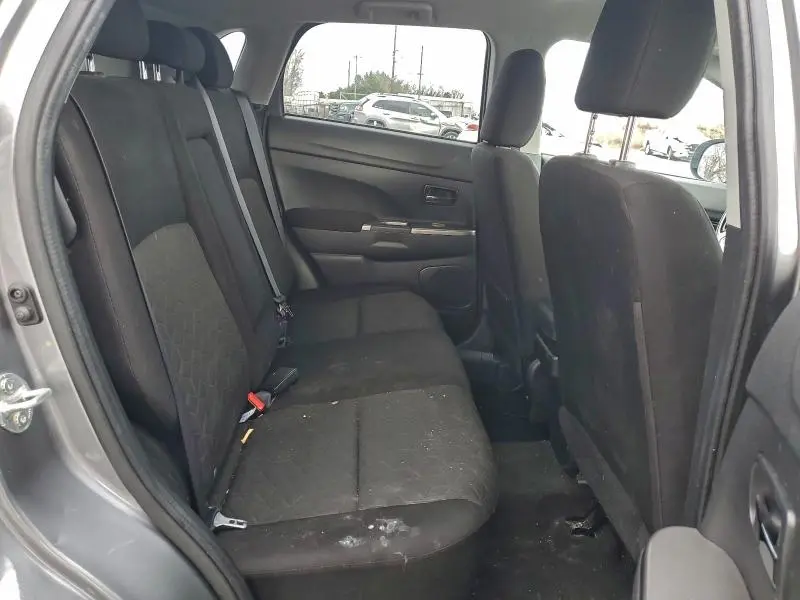 2020 MITSUBISHI OUTLANDER SPORT SE  