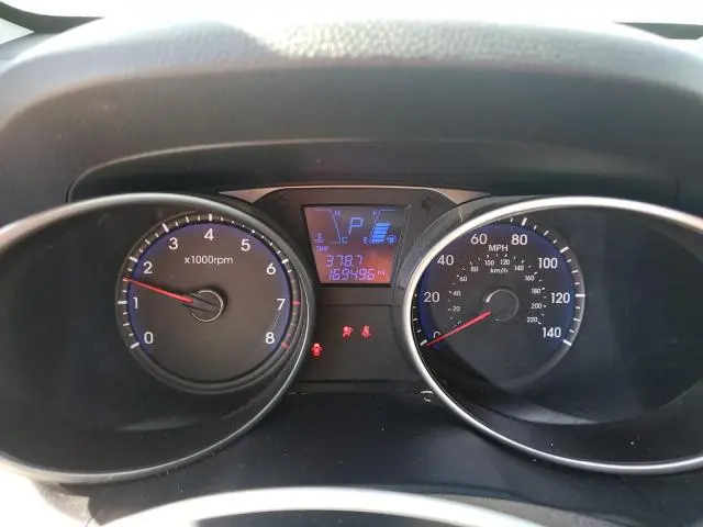 2011 HYUNDAI TUCSON GLS  