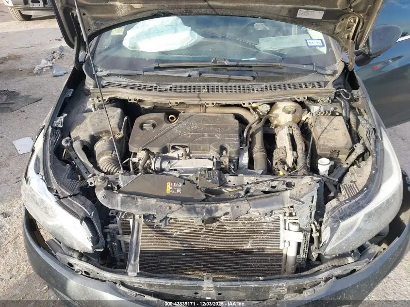 2018 CHEVROLET CRUZE LT AUTO